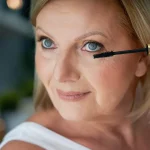 Do eyelashes grow back after 50